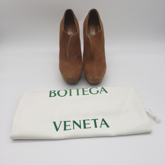 166- Bottega Veneta Women’s Suede Platform Heels Size 37 EU / 6.5 US - Picture 11 of 11
